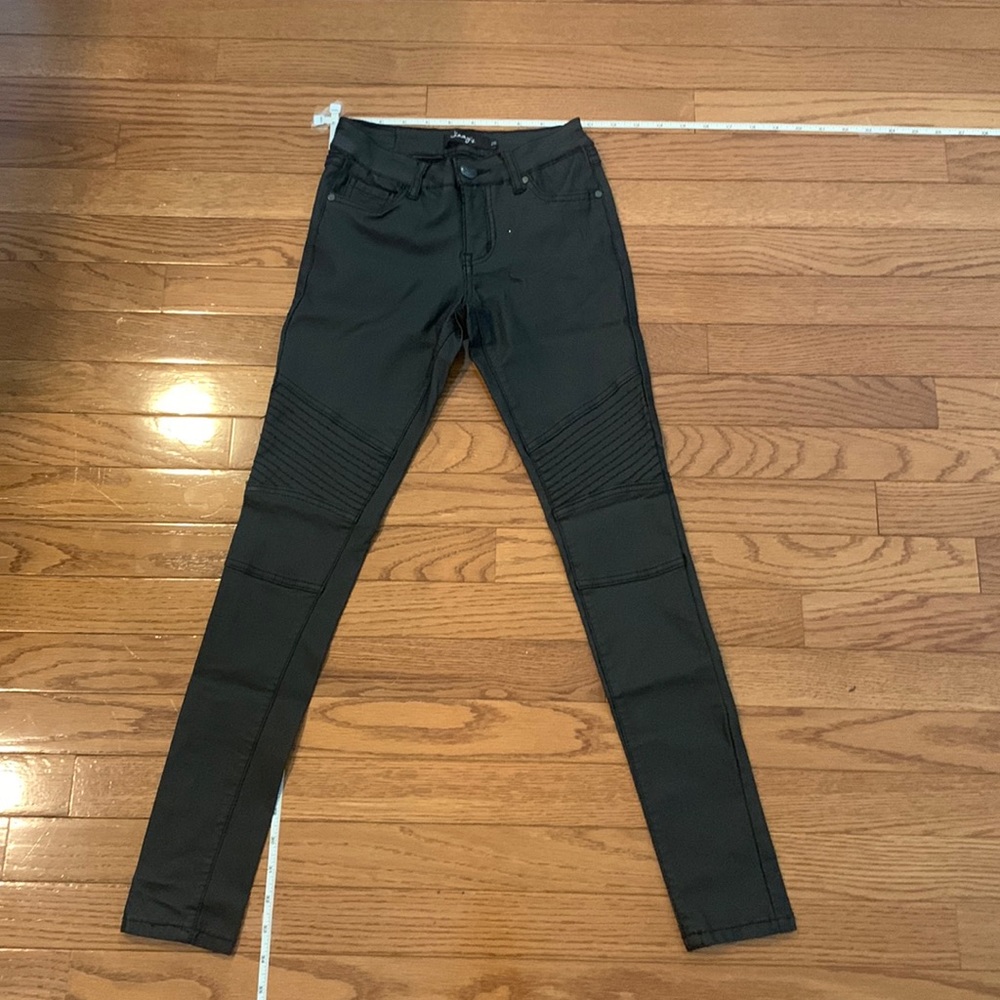 Biker style jeggings coated and skinny skinny fit